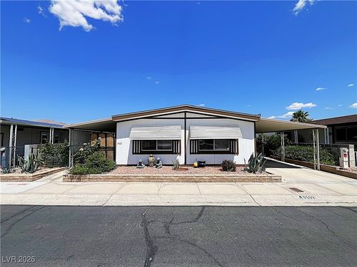 3102 Comitan Ln, Las Vegas, NV, 89122-3357 | Card Image
