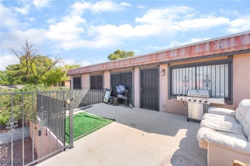 unit-d-300 Brookside Ln, Las Vegas, NV, 89107-1148 | Card Image