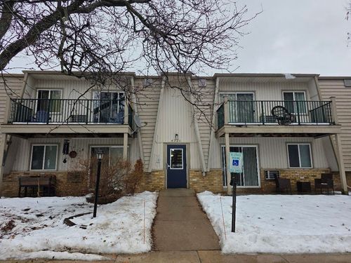 apt-202-4326 Melody Ln, Madison, WI, 53704-2871 | Card Image