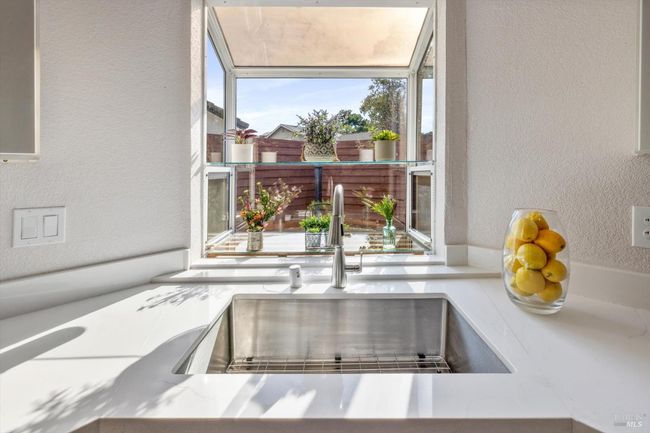 766 Calico Trl, House other with 4 bedrooms, 3 bathrooms and 2 parking in Vacaville CA | Image 12