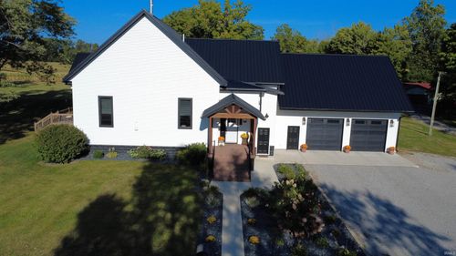 7621 S State Road 19, Peru, IN, 46970-7703 | Card Image