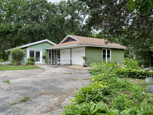 3740 Eastman St, Zenda, WI, 53195-6601 | Card Image