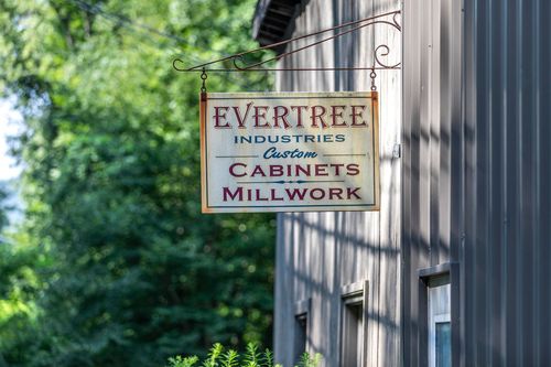 670 River St, Bethel, VT, 05032-4410 | Card Image
