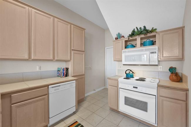 15 Regency Pt, Townhouse with 3 bedrooms, 3 bathrooms and null parking in Montgomery TX | Image 10