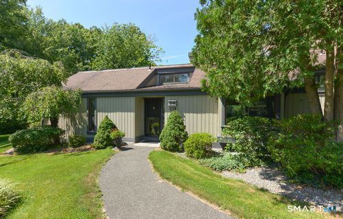 a-895 Heritage Village, Southbury, CT, 06488 | Card Image