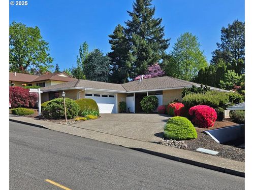 12765 Sw Prince Albert St, King City, OR, 97224-2103 | Card Image