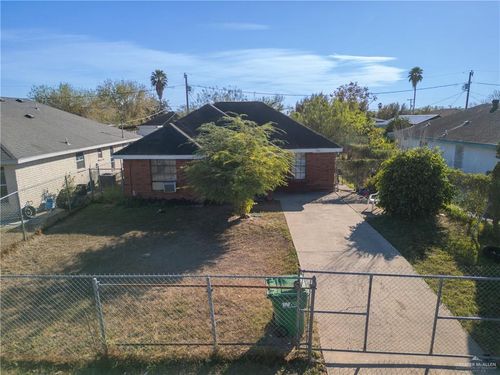 507 W La Quinta Dr, Pharr, TX, 78577-8844 | Card Image