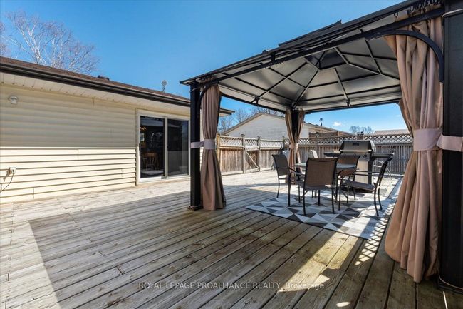 197 Chatterton Valley Cres, House other with 3 bedrooms, 2 bathrooms and 6 parking in Foxboro ON | Image 38