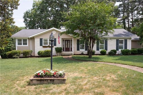 612 Hilltop Dr, Lexington, NC, 27292-4716 | Card Image
