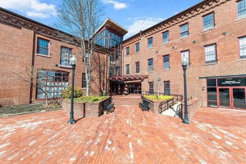 202-39 Millyard, Amesbury, MA, 01913-2437 | Card Image