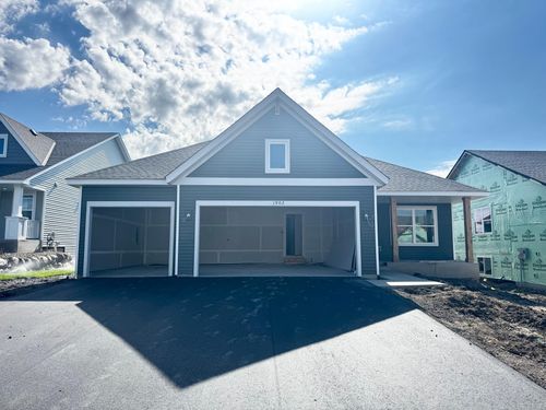 1902 Dogwood Ct, Carver, MN, 55315-5540 | Card Image