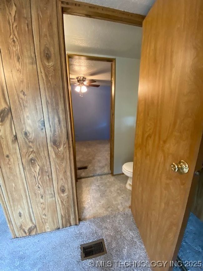 247 Kiamichi Rd, House other with 3 bedrooms, 3 bathrooms and null parking in Eufaula OK | Image 15