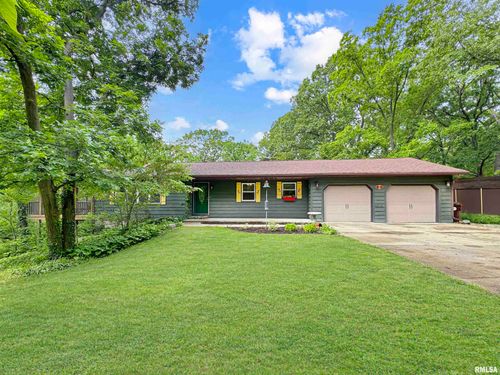 134 Ojibwa Ct, Hopewell, IL, 61565-9415 | Card Image