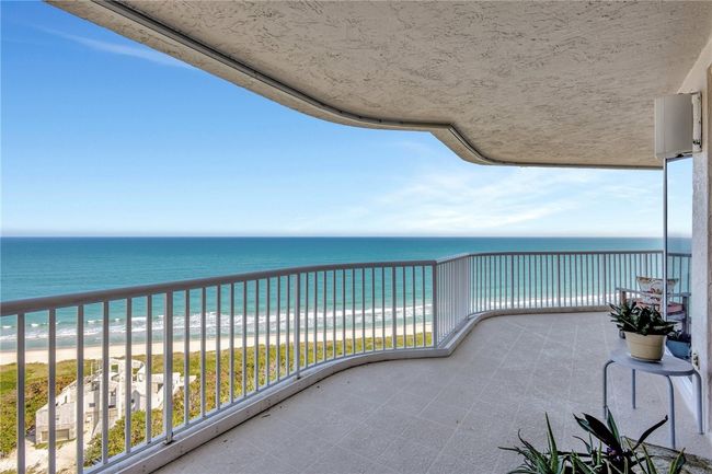 APT-2-3 - 5051 N Highway A1a, House attached with 4 bedrooms, 4 bathrooms and null parking in Hutchinson Island FL | Image 13