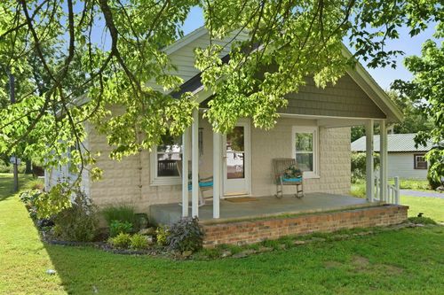 404 N Crestview Avenue, Ash Grove, MO, 65604 | Card Image