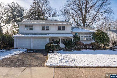 409 W Anderson St, Hackensack, NJ, 07601-1506 | Card Image