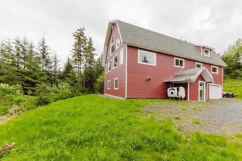 1001 Ski Street, Juneau, AK, 99801 | Card Image