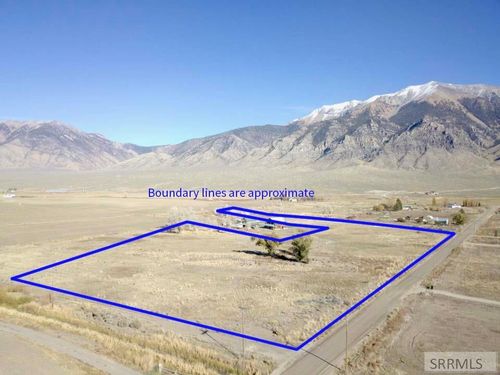 3260 W 3400 N, Moore, ID, 83255-8730 | Card Image