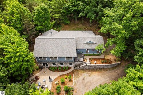 1955 Laurel Ln, Frankfort, MI, 49635 | Card Image