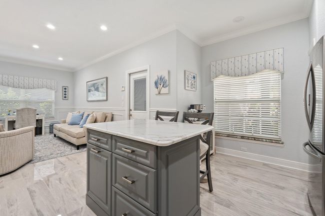 397 Nw Breezy Point Loop, House other with 2 bedrooms, 2 bathrooms and null parking in Port St. Lucie FL | Image 4