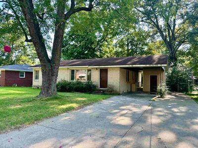 1200 Holly Street, House other with 3 bedrooms, 1 bathrooms and null parking in Jonesboro AR | Image 2