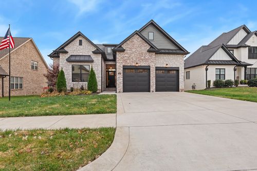 135 Pima Trl, Lebanon, TN, 37087-2297 | Card Image