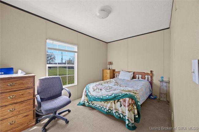 9409 S Horners Chapel Rd, Home with 3 bedrooms, 2 bathrooms and null parking in Pekin IN | Image 17