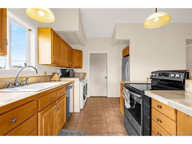 920 Forest Edge Rd, House other with 3 bedrooms, 2 bathrooms and null parking in Woodland Park CO | Image 8