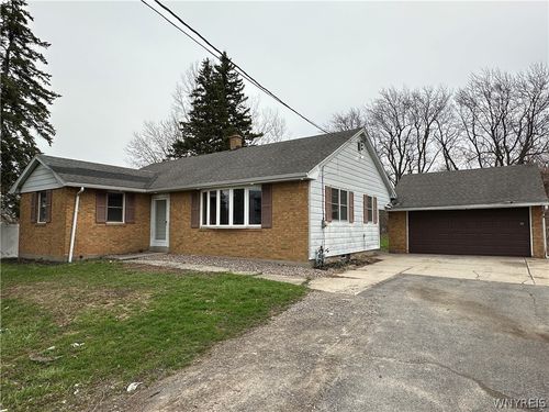 2791 N Forest Rd, Amherst, NY, 14068-1517 | Card Image