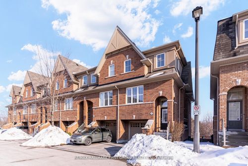 31 Reevesmere Lane, Ajax, ON, L1Z0L3 | Card Image