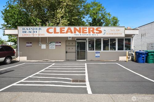 9432 Rainier Avenue S, Seattle, WA, 98118 | Card Image