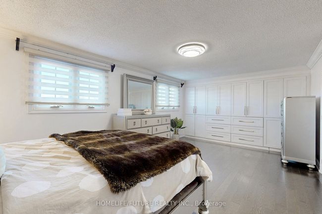 102 Stather Cres, House other with 4 bedrooms, 4 bathrooms and 4 parking in Markham ON | Image 24