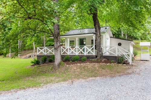 5548 Old 96, Franklin, TN, 37064-9353 | Card Image