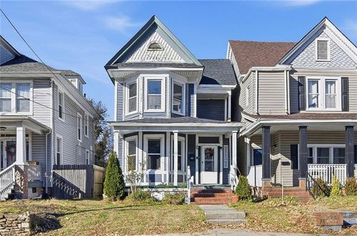 1121 Hampton Ave, Newport News, VA, 23607-5405 | Card Image