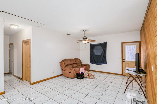 158 West Ct, Home with 4 bedrooms, 3 bathrooms and 4 parking in Melbourne FL | Image 13