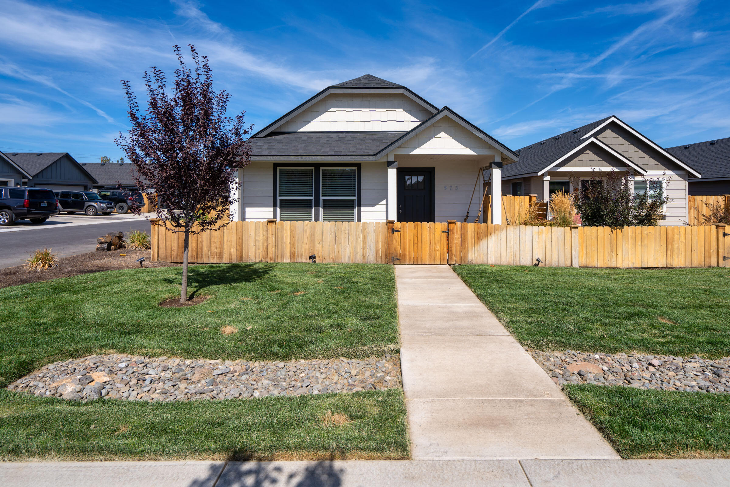 Upas Ave, Redmond, OR 97756