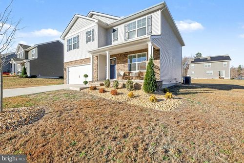 18011 Coolidge Ln, BOWLING GREEN, VA, 22427-9340 | Card Image
