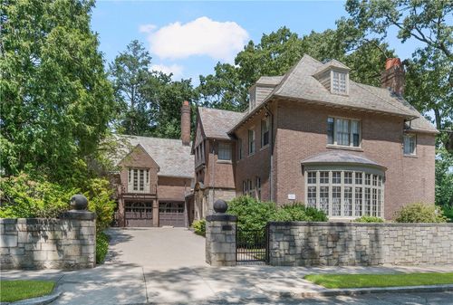 330 Freeman Pkwy, Providence, RI, 02906-5741 | Card Image