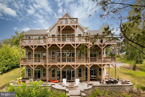 5727 Private Rd, MINERAL, VA, 23117-5035 | Card Image