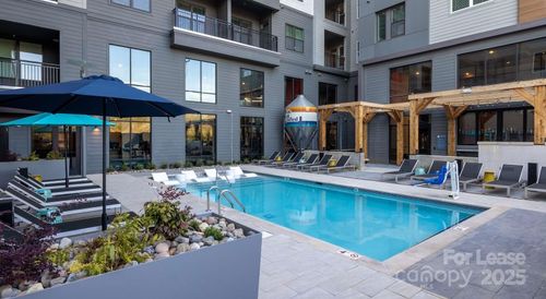 b5-1015 N Alexander St, Charlotte, NC, 28206-4021 | Card Image