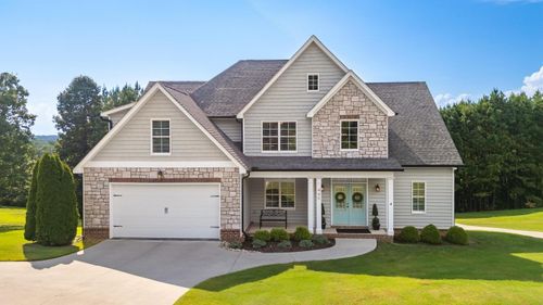 440 Covenant Dr Ne, Cleveland, TN, 37323-4444 | Card Image