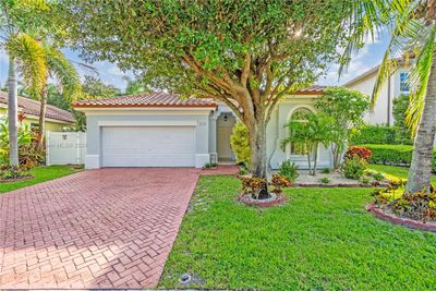 5140 Sw 134th Ave, House other with 3 bedrooms, 2 bathrooms and null parking in Miramar FL | Image 1