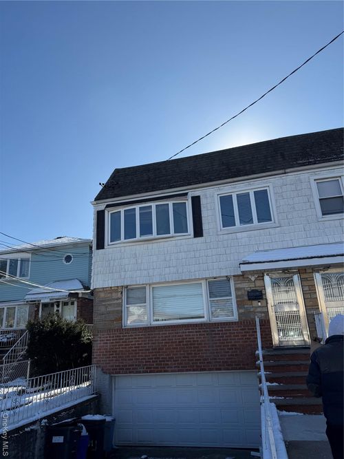 15040 16th Rd, Whitestone, NY, 11357-3118 | Card Image