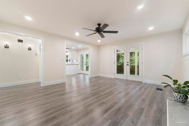 4636 Whisper Way, House other with 5 bedrooms, 4 bathrooms and 8 parking in Pensacola FL | Image 12