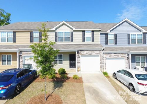 5524 John Mcdowell Pl, Charlotte, NC, 28217-3669 | Card Image