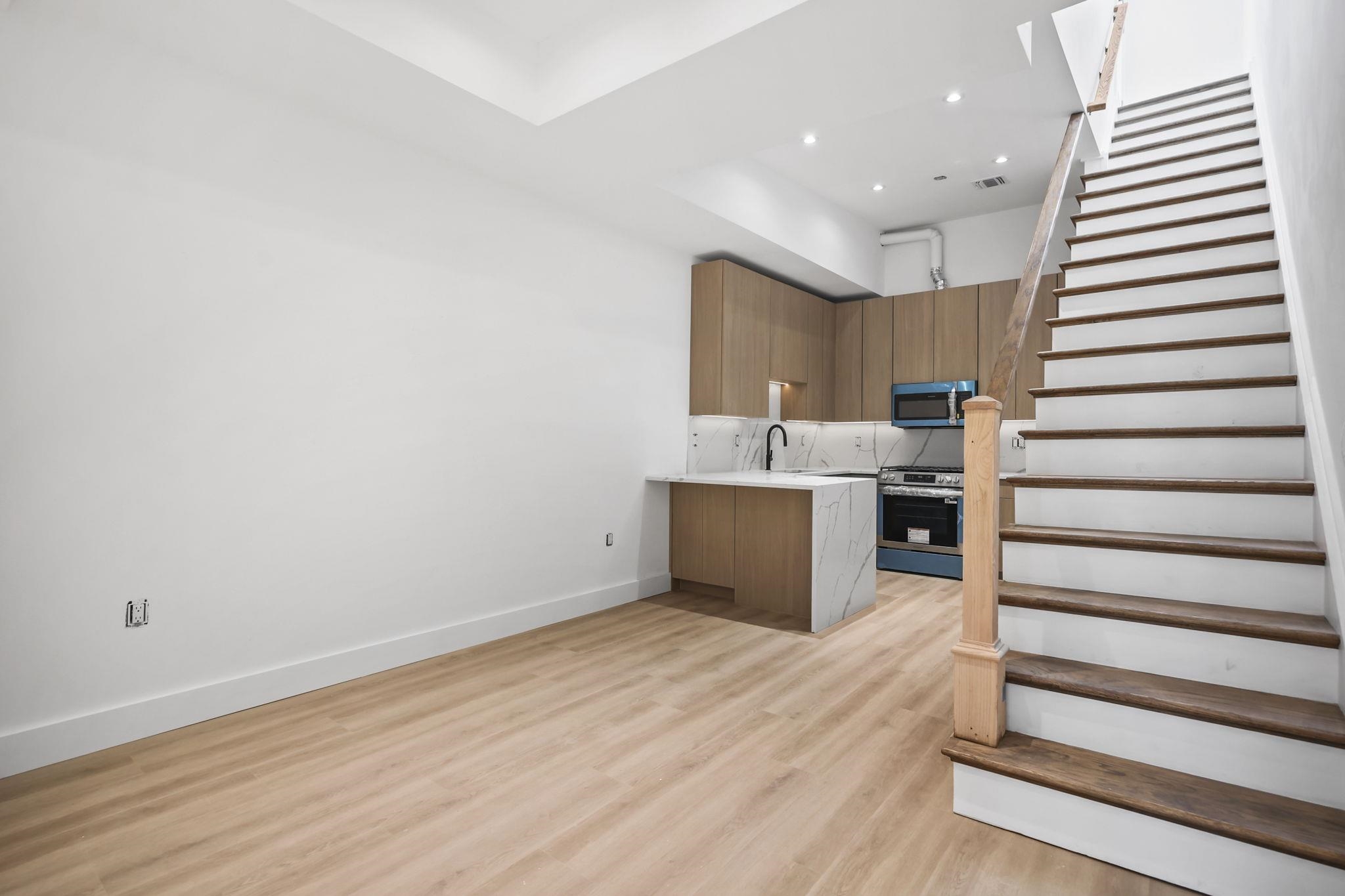 Residential in JC, Heights