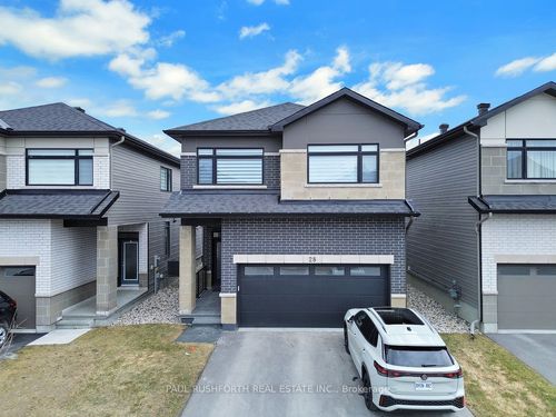 28 Mendoza Way, Ottawa, ON, K2S2S6 | Card Image