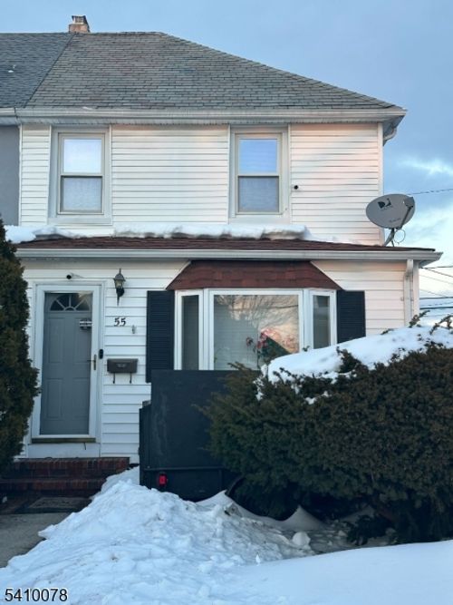 55 Lufberry Ave, New Brunswick, NJ, 08901-3216 | Card Image