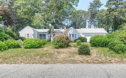 126 Captain Small Rd, South Yarmouth, MA, 02664-1761 | Card Image