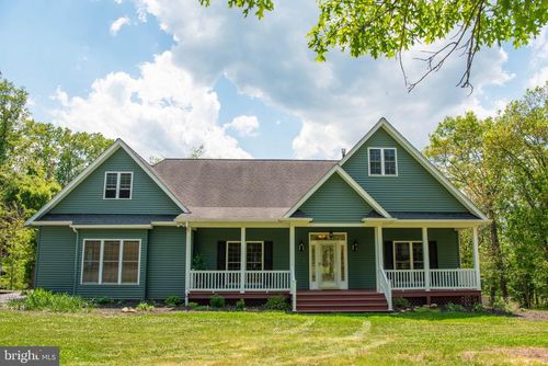 792 Forest Glen Dr, MOOREFIELD, WV, 26836-8376 | Card Image